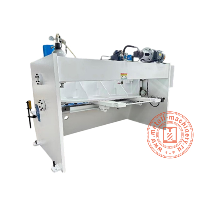 Гильотина для резки листовой стали HT-1320/HT-1625