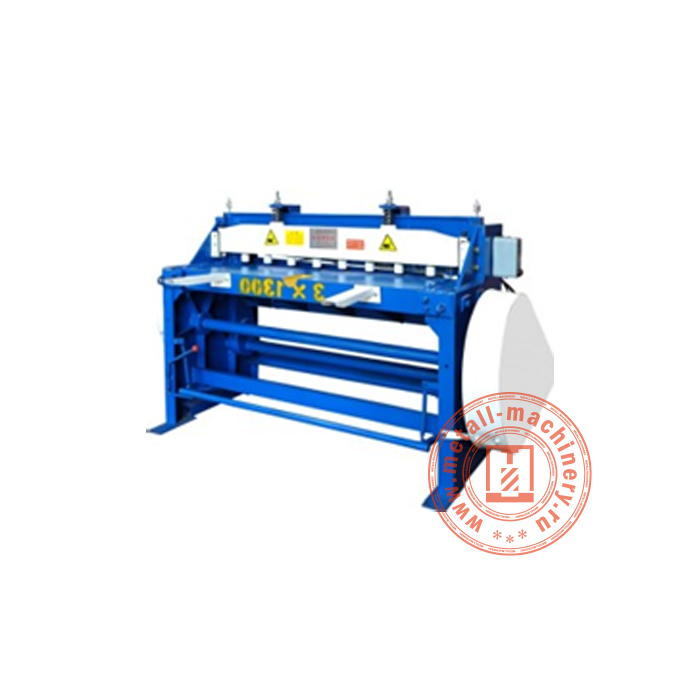 Электромеханическая гильотина DQ-3-1300