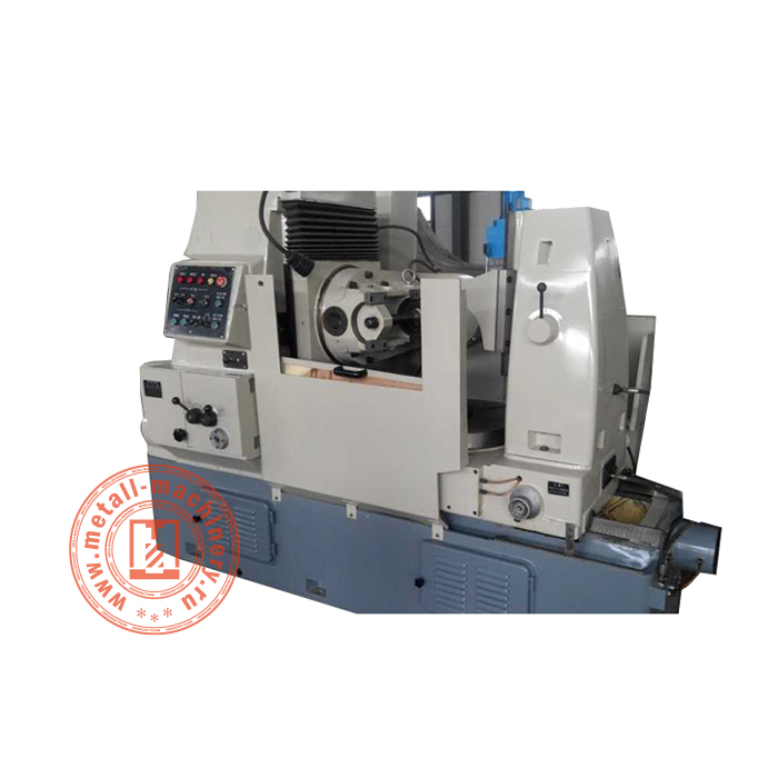 Зубофрезерный станок Y3180