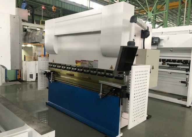 Листогибочный пресс с ЧПУ CHD-PT63T2500-E21 Листогибочный пресс с ЧПУ CHD-PT63T2500-E21