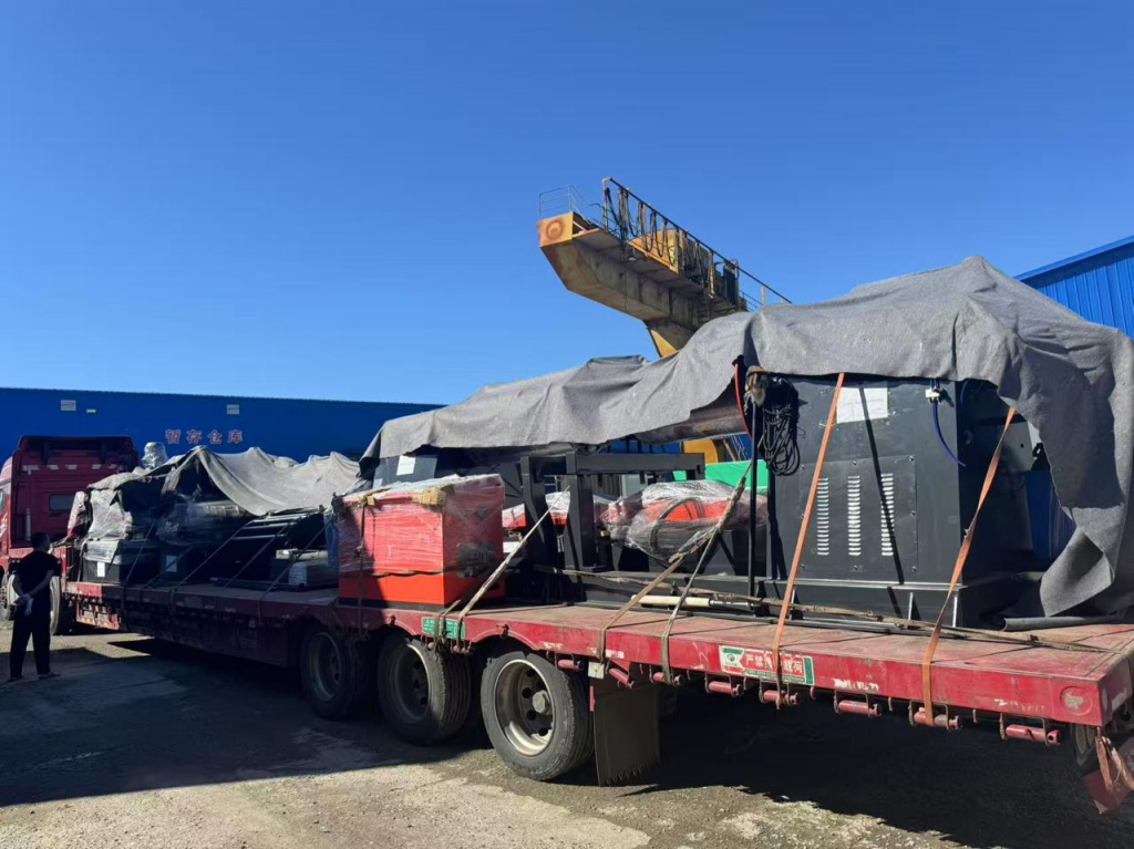 Фото прихода авто в КНР