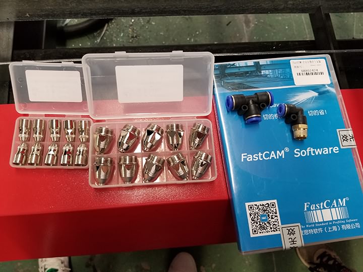 Станок для плазменной и газовой резки с ЧПУ STP1325