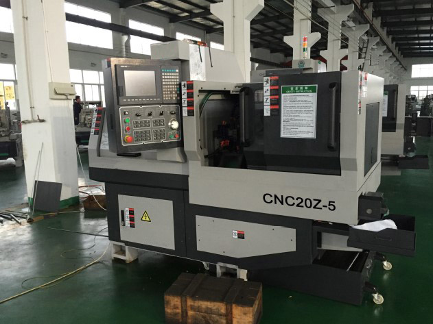 Токарный станок с ЧПУ CNC20Z-5 Токарный станок с ЧПУ CNC20Z-5