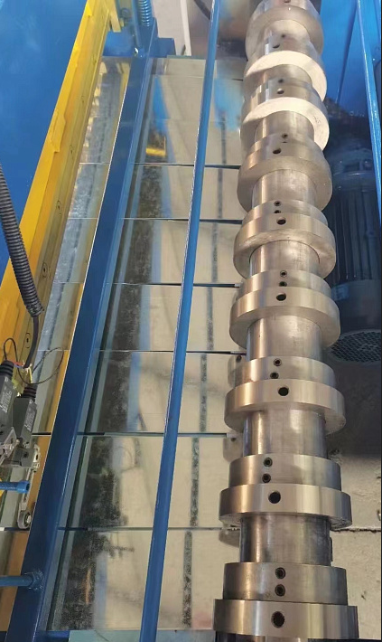 Линия для продольно-поперечной резки рулонной стали RVSN-1.0х1250-5T Линия для продольно-поперечной резки рулонной стали RVSN-1.0х1250-5T