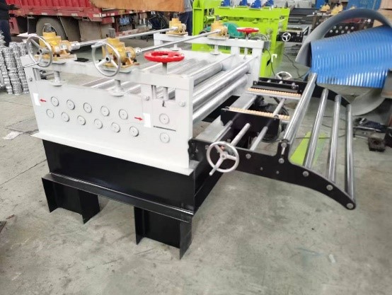 Линия для продольно-поперечной резки рулонной стали RVSN-0.4-1250-12T Линия для продольно-поперечной резки рулонной стали RVSN-0.4-1250-12T