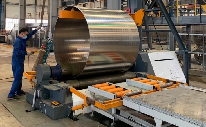 Вальцы 4-х валковые CTW12CNC-16x2000