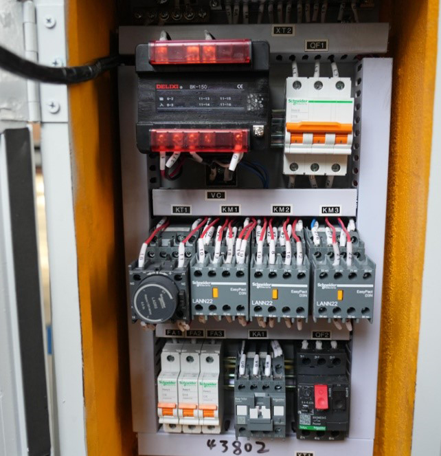 Вертикальный сверлильный станок Z5132 Вертикальный сверлильный станок Z5132