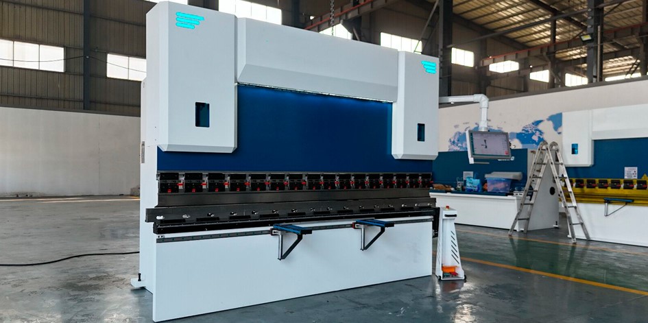 Листогибочный пресс 100TON2600 4+1