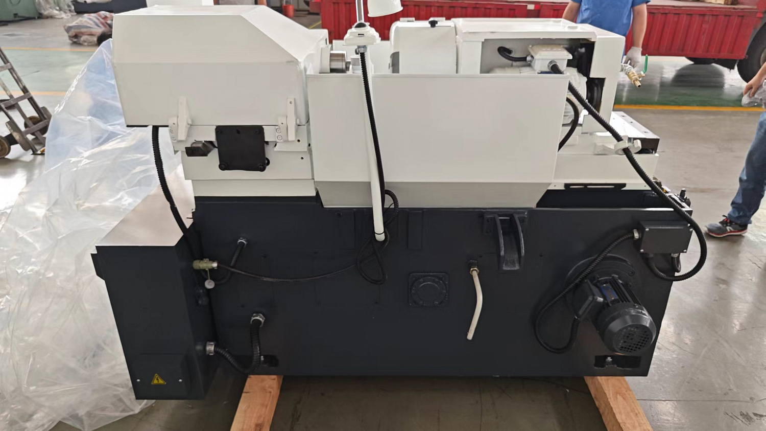 Поставка внутришлифовального станка М2110С для точной обработки деталей в Екатеринбург