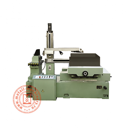 Электроэрозионный проволочно-вырезной станок DK7763AZ