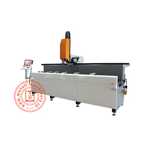 Сверлильно-фрезерный центр с ЧПУ QICHEN CNC-3000B2