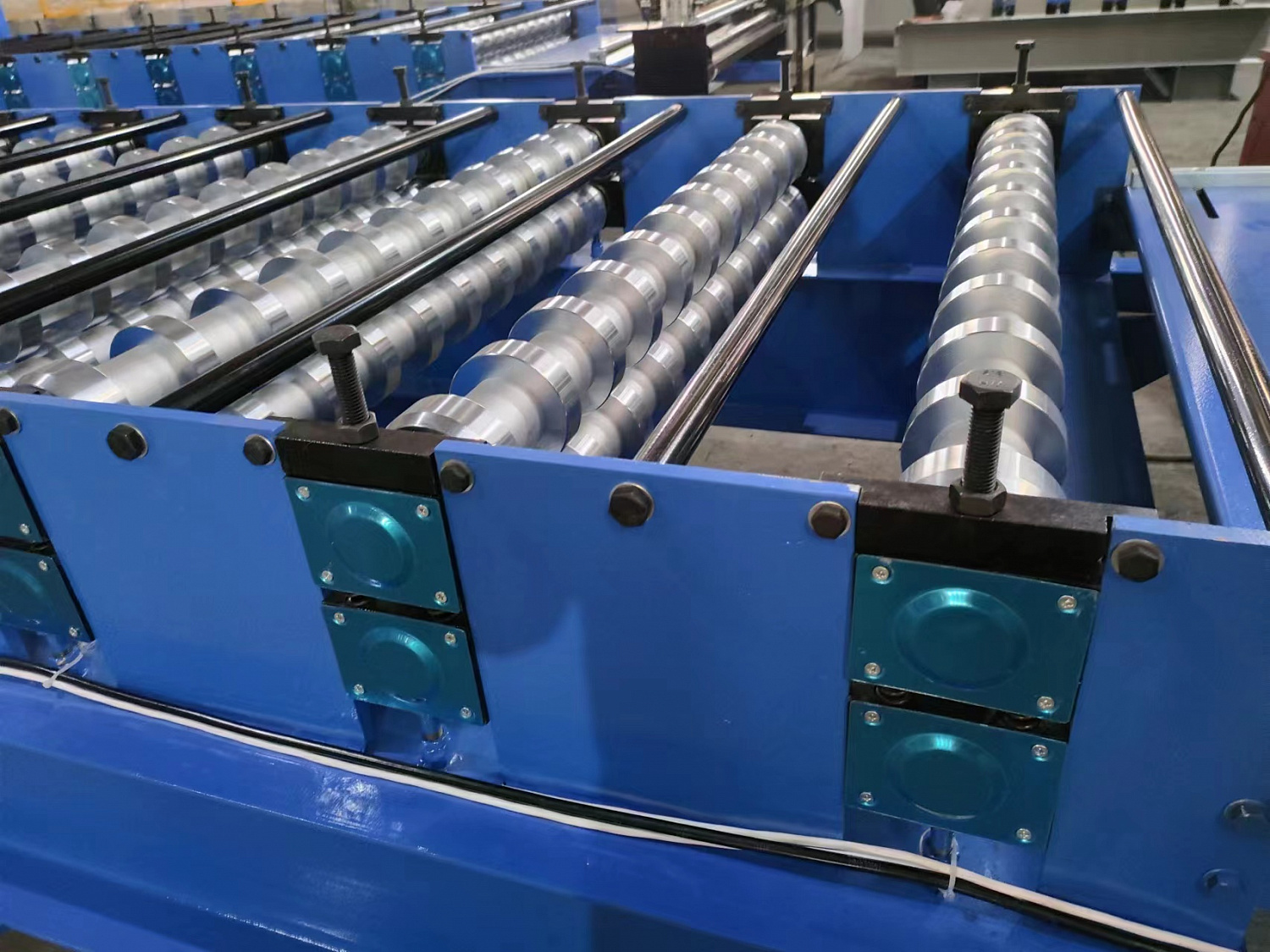 Поставка линии для производства профлиста С21