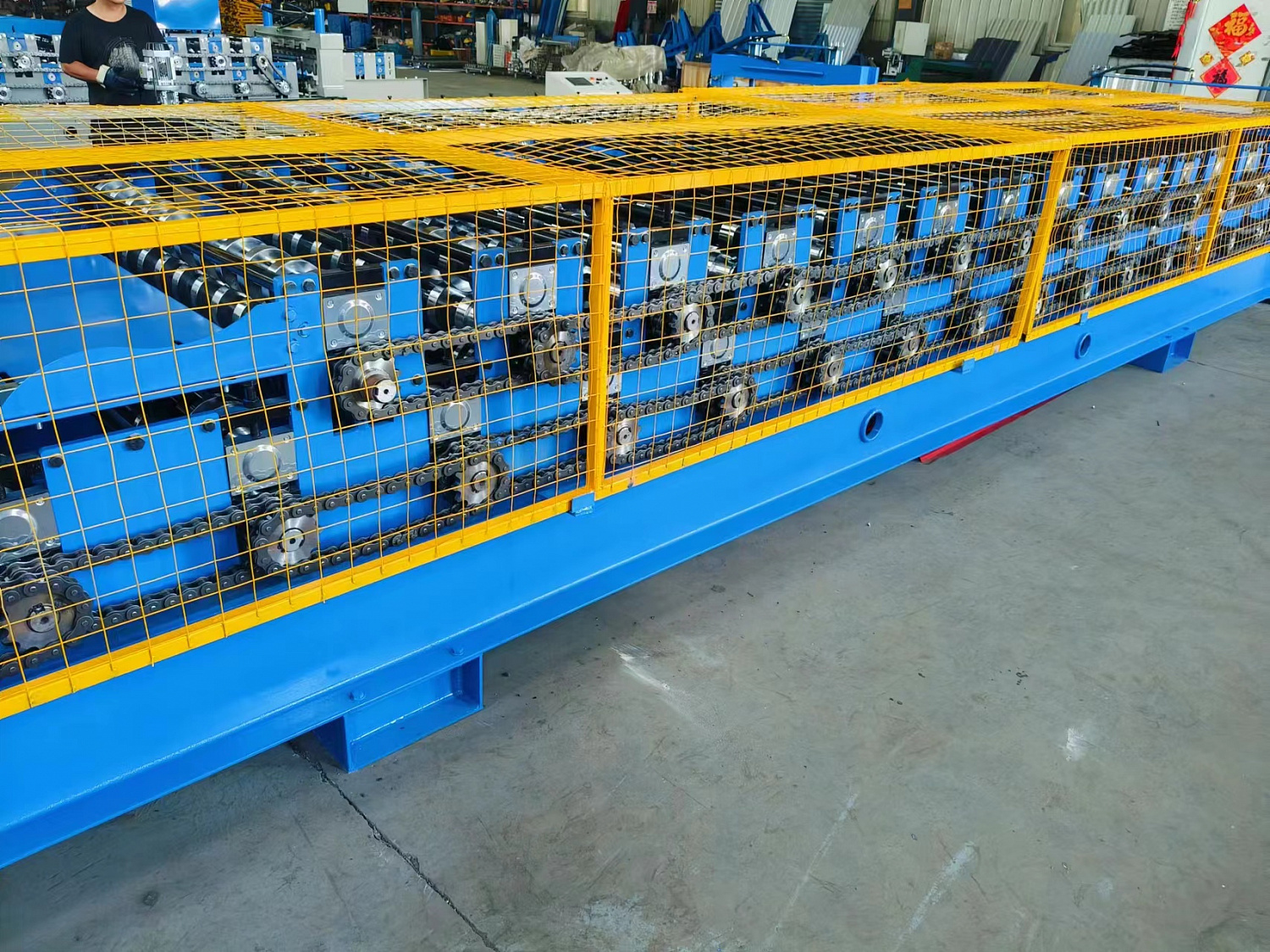 Поставка двухэтажной линии для производства профлиста НС35+С21 в Пензу