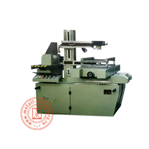 Электроэрозионный проволочно-вырезной станок DK7740AZ